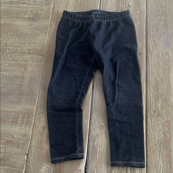 Cat & Jack Classic Black Leggings - Picture 1 of 3